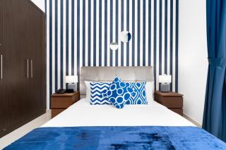 1BR Pool & Marina Views High Floor Near Jumeirah Beach - 3