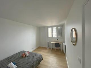 9 mi from Stade de France - Charming 5-room - 8