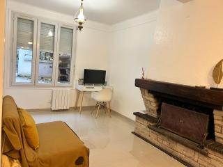 Grand logement Centre Ville Massy - 0