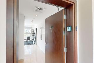 Studio in Best Part of Downtown with Amazing Pool - Dubai - 1