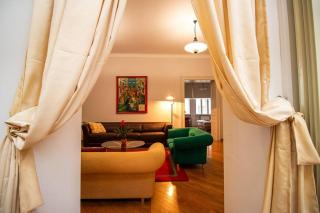 King Peter Apartment - 2