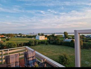 NEU! Das kleine Rote Hoch-Haus - 1