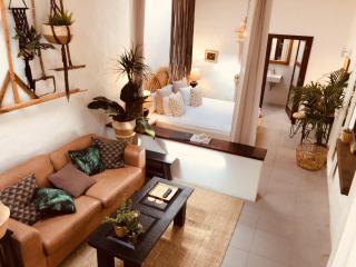 Rincon Botanico Studio - Shared Pool - Central Island Location - 10 mins drive to Famara and La Santa - Tiagua - 5