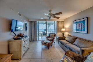 Beach Villas 103 - Fort Myers Beach - 2