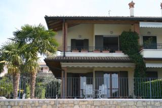 Ausblick Lazise Gardasee - Ferienhaus mit Seeblick, Infinity Pool, Garten und Garage - Lazise - 6