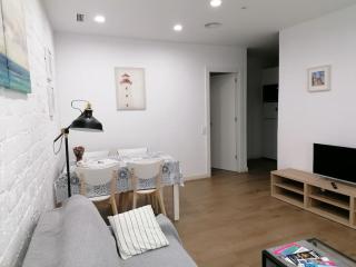 Apartamento PB 30min Sagrada Familia, 10 min playa - Badalona - 9