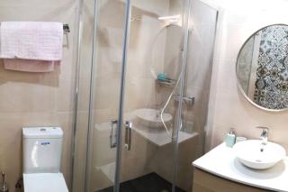 Apartamento PB 30min Sagrada Familia, 10 min playa - Badalona - 4