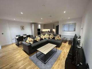 Lovely 2 Bedroom Apartment London - Woolwich - 9