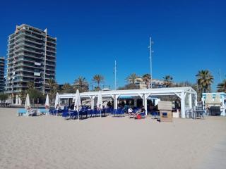 Apartamento P1 30min Sagrada Familia, 10 min playa - Badalona - 2
