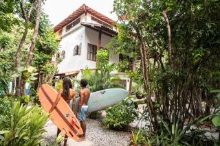 Pipa Surf Yoga Apartamento e Suítes com cozinha completa - Pipa - 1