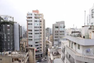 Modern 3BR Apt next to Hotel Dieu - Beirut - 5