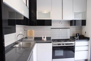 Modern 3BR Apt next to Hotel Dieu - 3