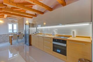 House MIRABELLE with heated Pool in Nerezine on Losinj island - 9