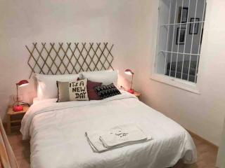 Skylight 1BR Apartment Mar Mikhael - 4