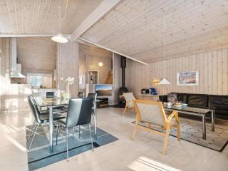 Holiday Home Ellynor - 600m from the sea by Interhome - Neksø - 1