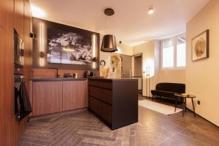 La suite du 21 - jacuzzi - sauna - centre ville - Bourg-en-Bresse - 9