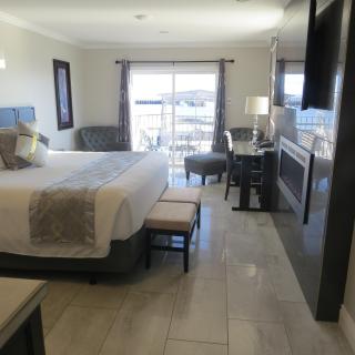 Dockside Suites - 2