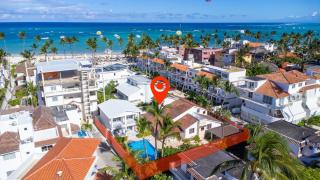 Huge 8-Bedroom Beach Villa with Private Pool - Los Corales Villas Punta Cana - Punta Cana - 3
