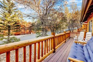 Crescenta Pines Resort Log Cabin~ Hot Tub~ Games~ - 7