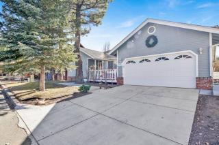 Divine Chateau Big Bear~ Hot Tub~ Walk to Lake~ - 7