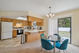 Charming Cottage Escape home - Crystal River - 9