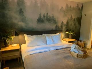 The Eden Whistler - Luxury 2 BDRM Ski in / Ski out - 5
