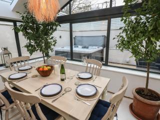 Palm Tree Cottage - 4