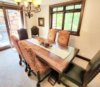 Charming Home, walkable to lifts - Park City - 7