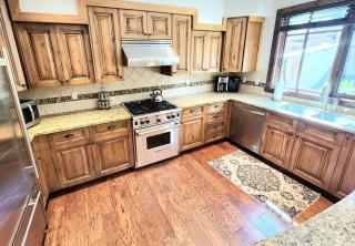Charming Home, walkable to lifts - Park City - 4