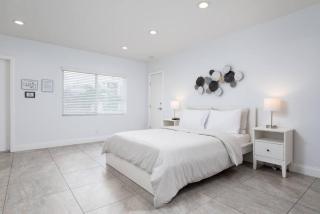 Bayshore Breeze Free Parking 7 - Fort Lauderdale - 3