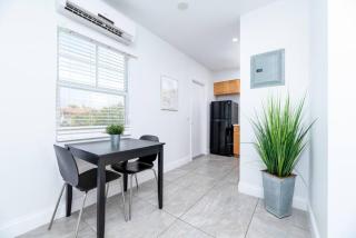 Bayshore Breeze Free Parking 9 - Fort Lauderdale - 8