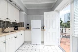 Ocean Breeze Free Parking Apt 3 - Fort Lauderdale - 5