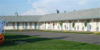 Theater Motel - Westfield - 9