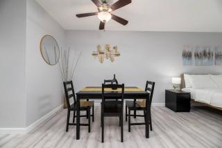 Just Off Wilton Drive Apt 5 - Fort Lauderdale - 4