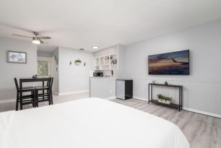 Just Off Wilton Drive Apt 4 - Fort Lauderdale - 0