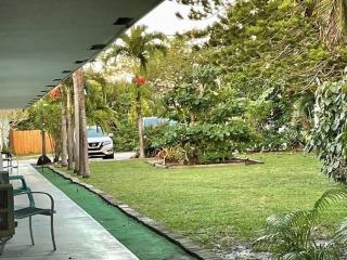 Just Off Wilton Drive Apt 4 - Fort Lauderdale - 3