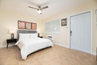 Just Off Wilton Drive Apt 7 - Fort Lauderdale - 0