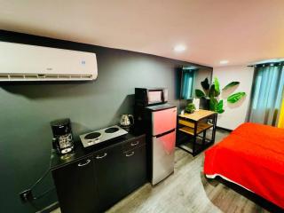New Tiny Home Uptown Phoenix (Unit E) - Phoenix - 4