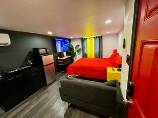 New Tiny Home Uptown Phoenix (Unit E) - Phoenix - 1