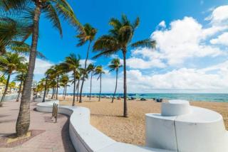 Comfy Condos at Middle River Apt 3 - Fort Lauderdale - 0