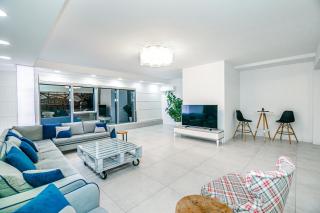 LUXURY SKY Apartment MEGAFUN Residance - 7