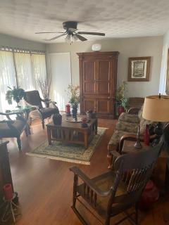 Coombs Manor on the Mountain - 6