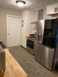 Coombs Manor on the Mountain - 3