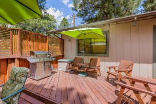 Captivating Continental Country Club Retreat with 4 BDR and Spacious deck! - Flagstaff - 7