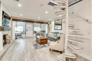 Family Home with Private Pool 24 Mi to Disney! - 5