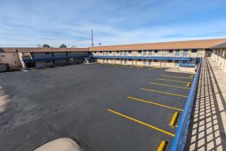 Travelodge by Wyndham Clovis - Clovis - 7