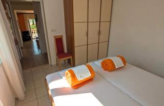 Apartments with parking space Barbat, Rab - 22098 - 5