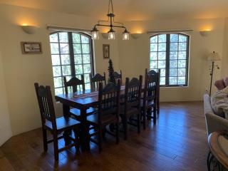 Brown Bear Lodge - - 4