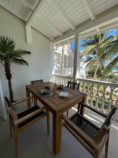 Bella Vista 2 bedroom - Orient Bay - 1