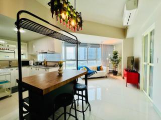 BGC Luxury Condo - Balcony, Pool, Wi-Fi, City View - Suite 8 - Manila - 9